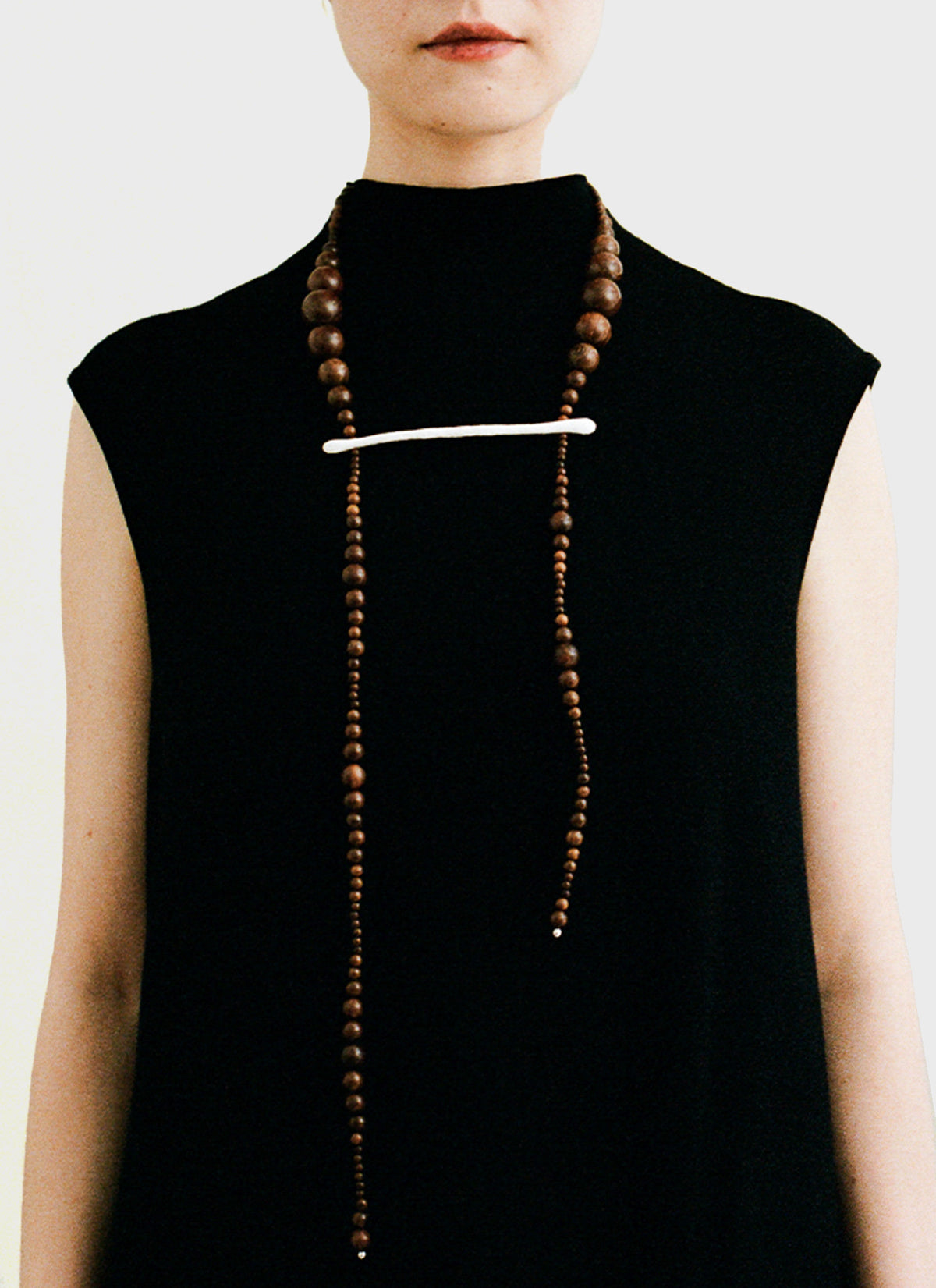 Qiqi Zebra Wood Big Clip Necklace
