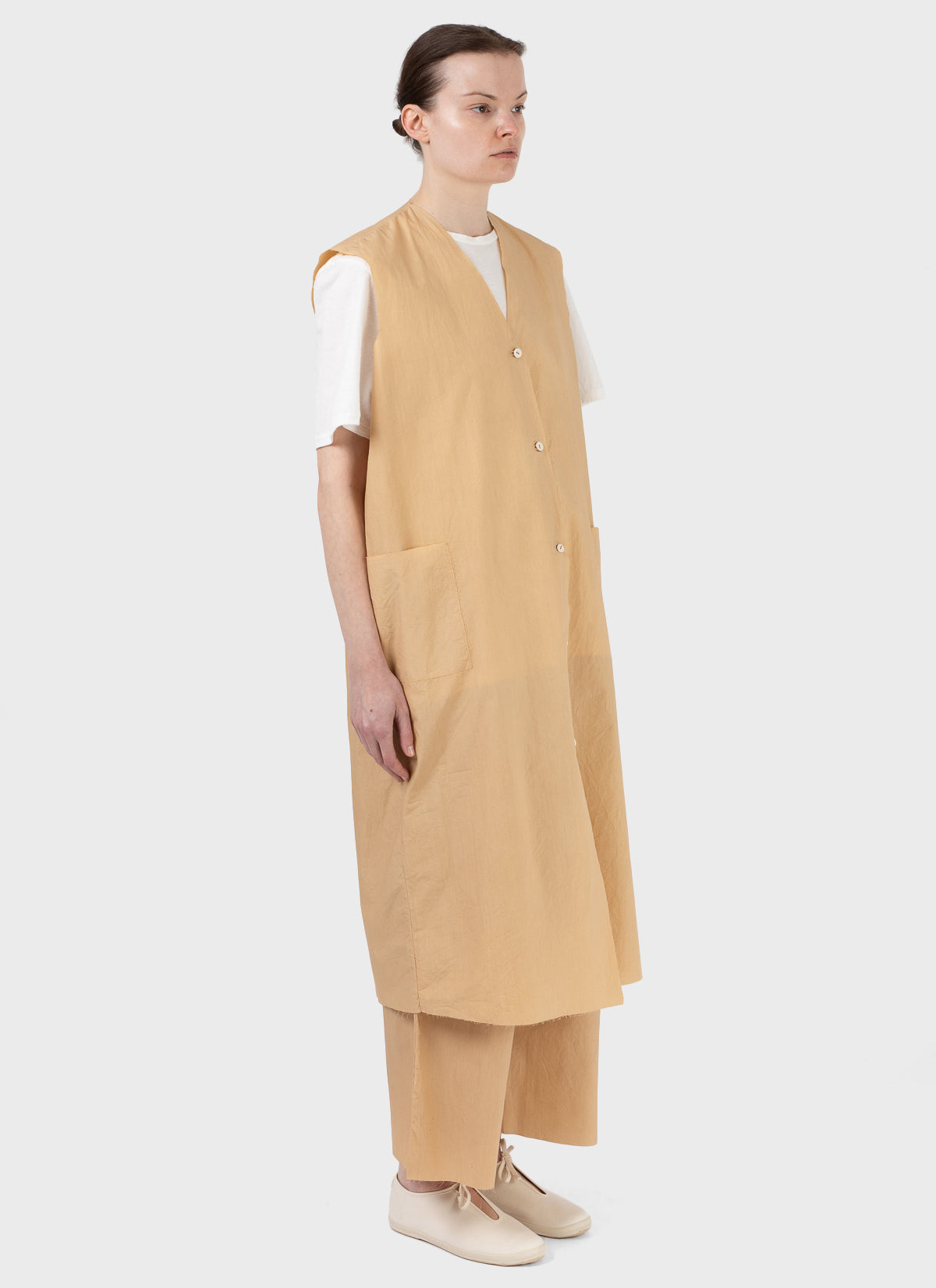 Atem Tiri Tiri Vest