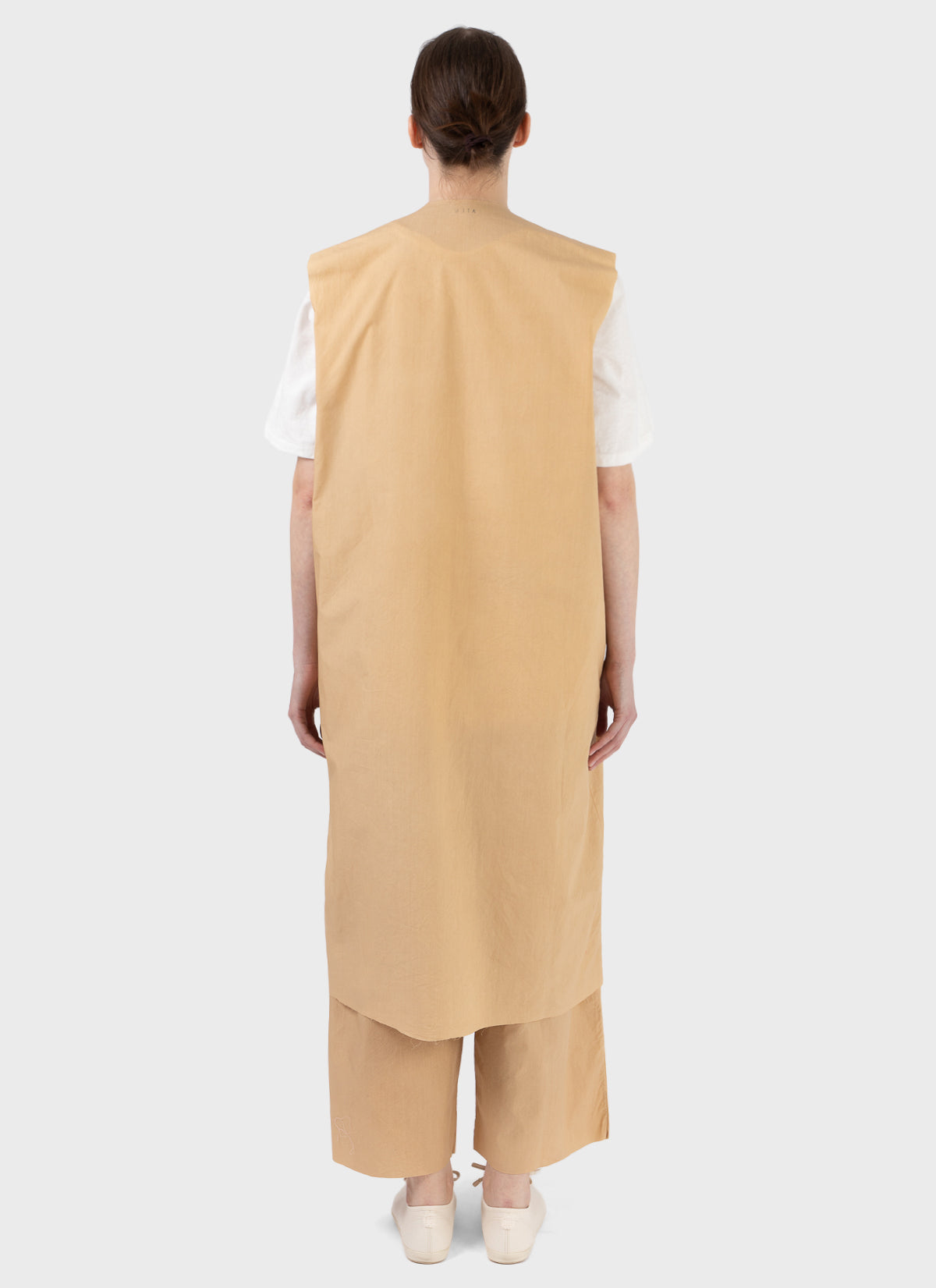 Atem Tiri Tiri Vest