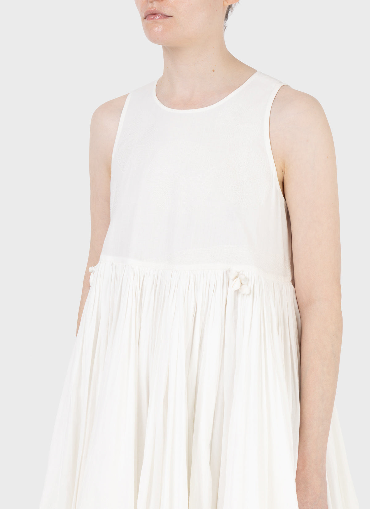Maku Sole Dress White