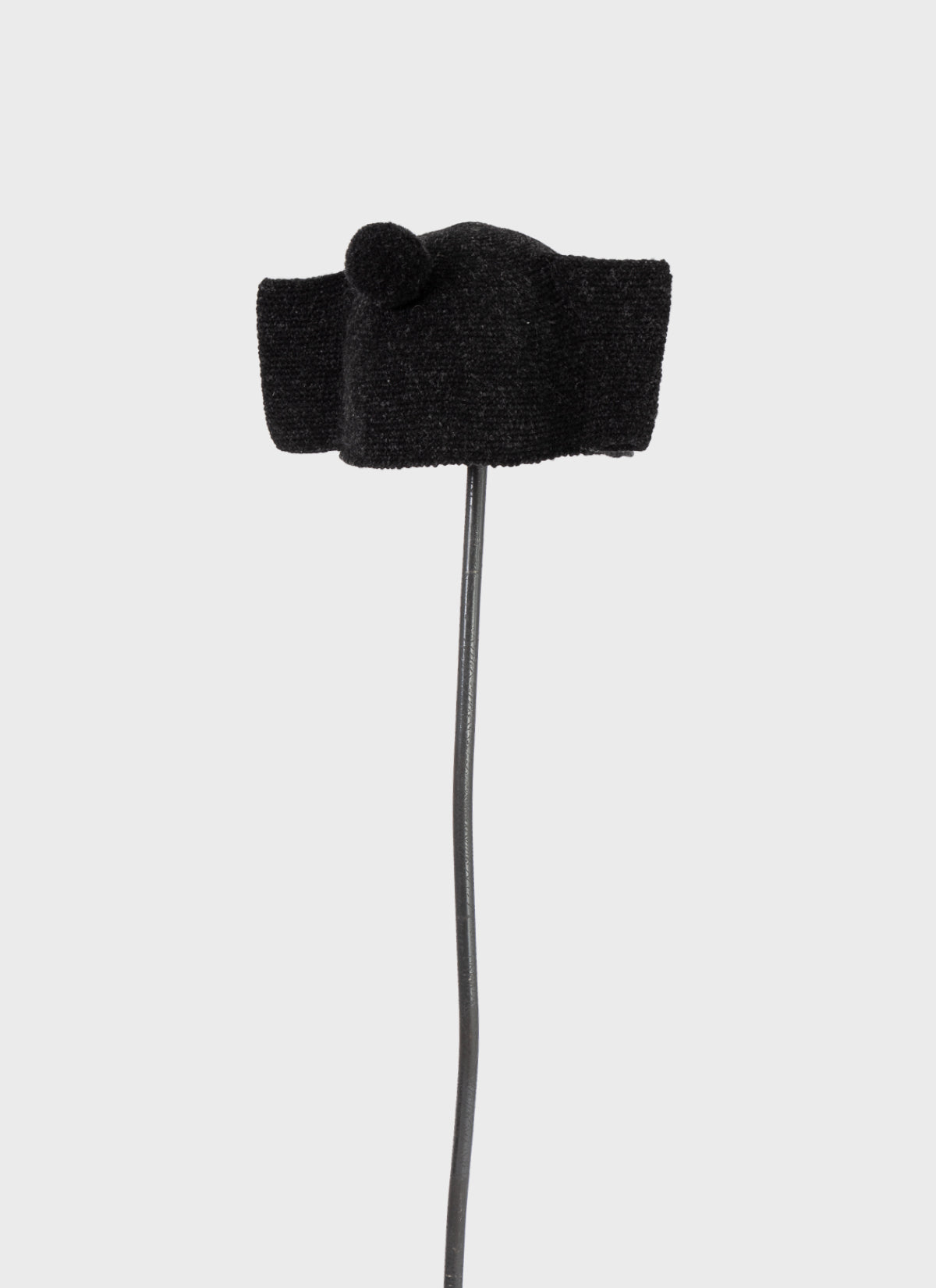 E RT Kingdom Shetland Knit Crochet Bow Hat