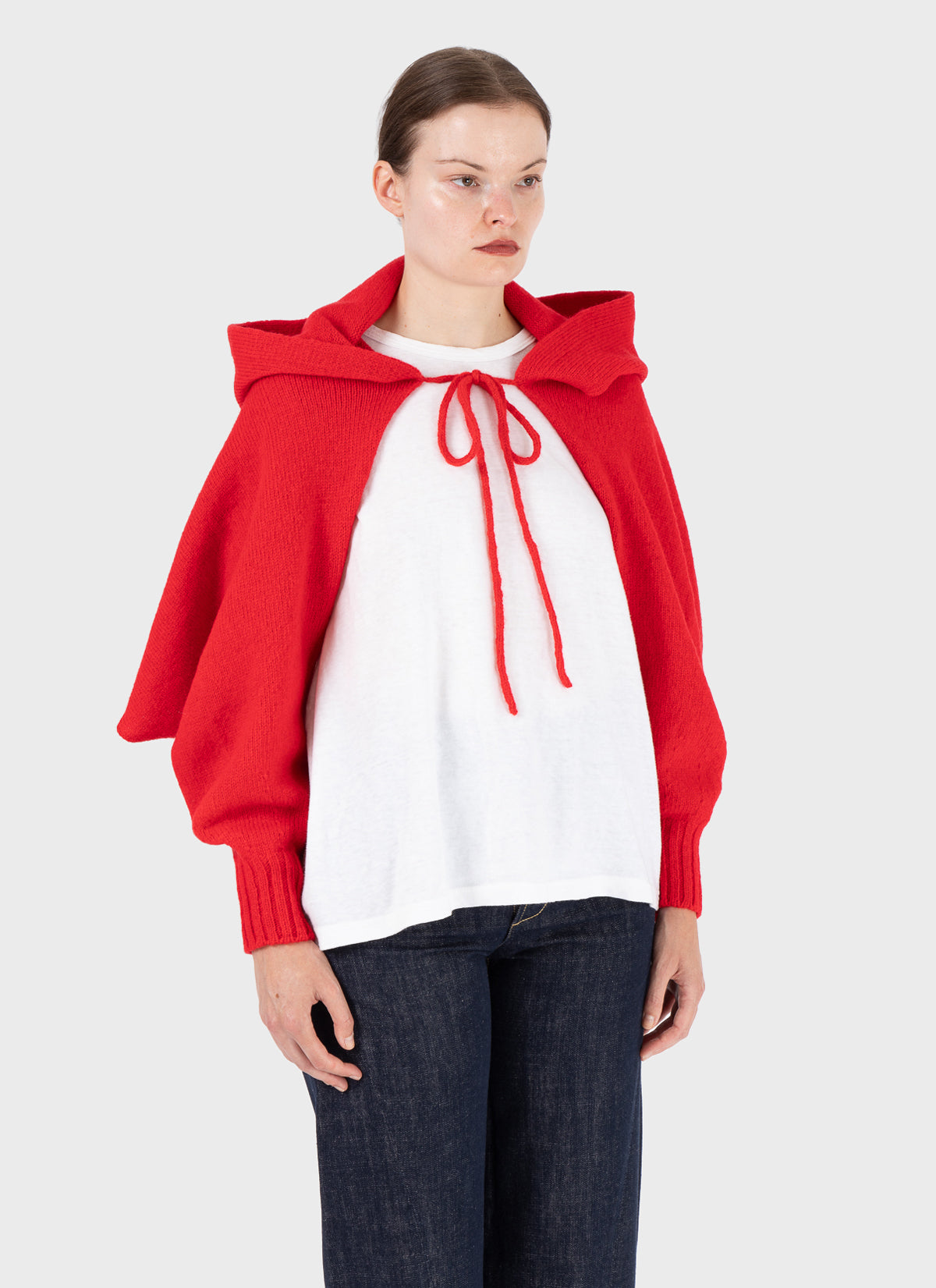 E RT Kingdom Shetland Knit Hooded Sleeves Red Scarf