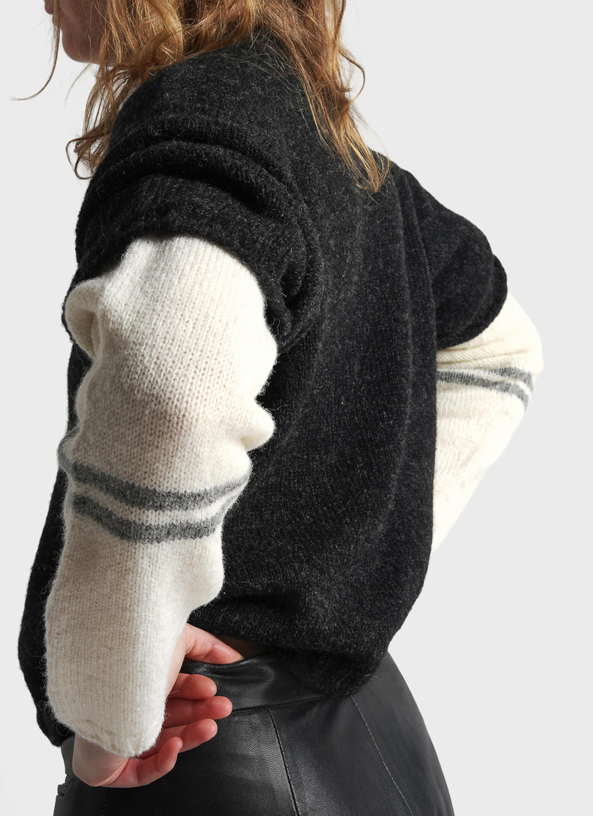 E RT Kingdom Shetland Knit Double Sleeve Jumper